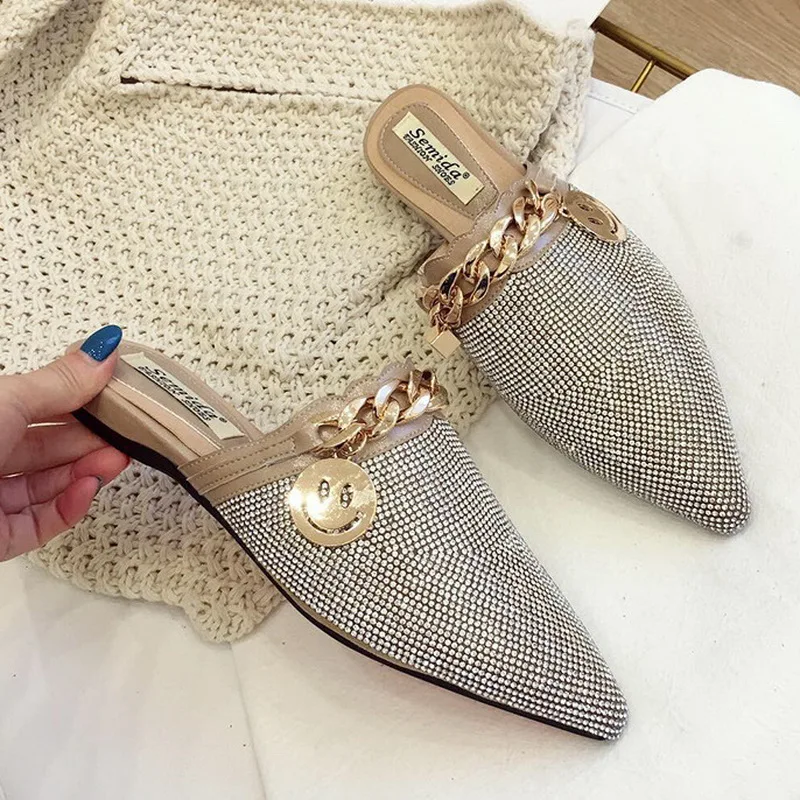 Pointed Toe Slippers Rhinestone Flat Sandals Shiny Metal Chain Women Evening Party Slides Shoes 2023 Summer Lady Half Slippers
