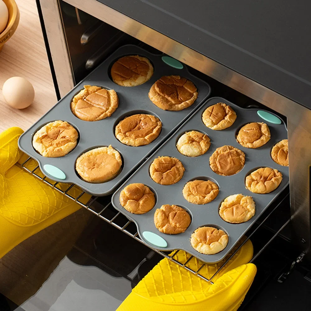 Silicone Muffin Baking Mold 4