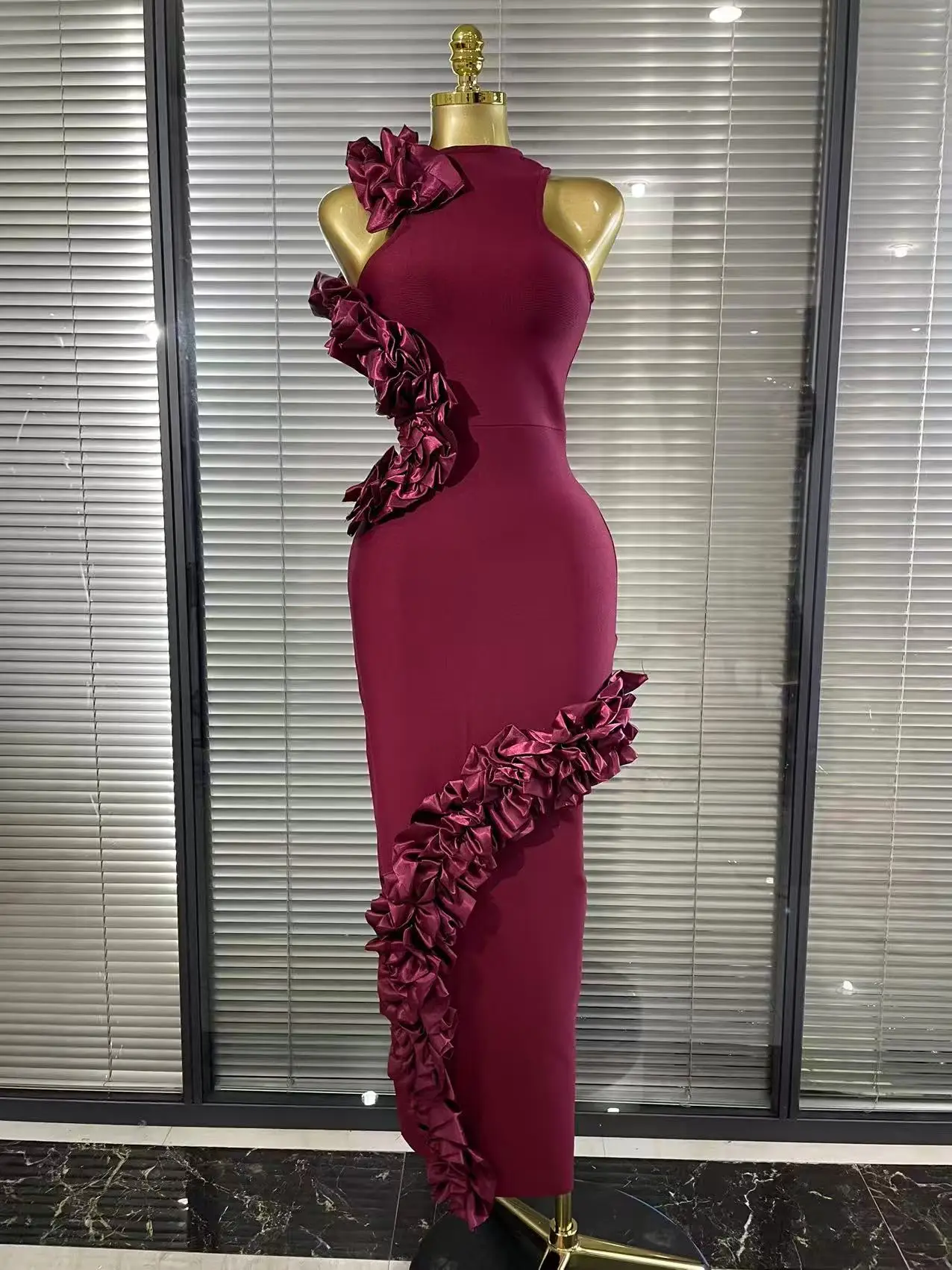 فستان سهرة أنيق بدون أكمام Xevmoni