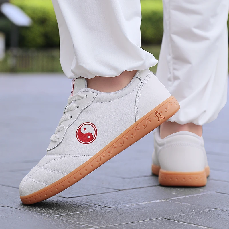New Profession Tai Chi Shoes Men Women Martial Arts Training Shoes Comfortable Soft Wushu Taekwondo Outdoor Sneakers