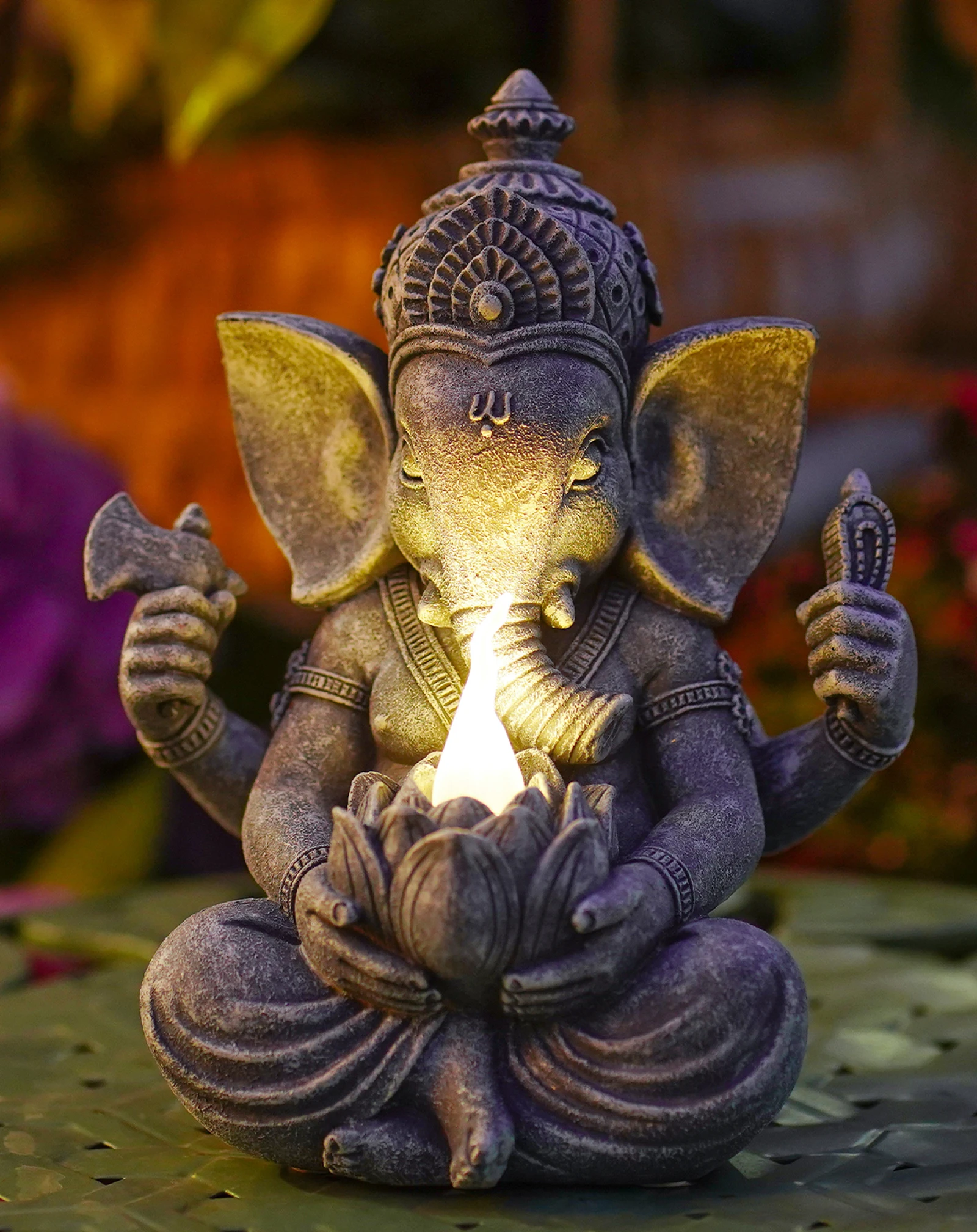 Description Picture 2 of itemGoodeco Ganesha Elephant Statue with Solar Lights -Hindu Elephant Ganpati Buddha Sculptures, Meditation Yoga Room & Garden Decor