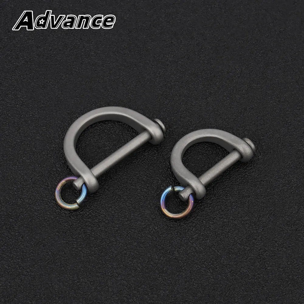 Portable Titanium Alloy Horseshoe Buckle D-shaped Waist Buckle Car Key Ring Accessories Pendant EDC Outdoor Tools