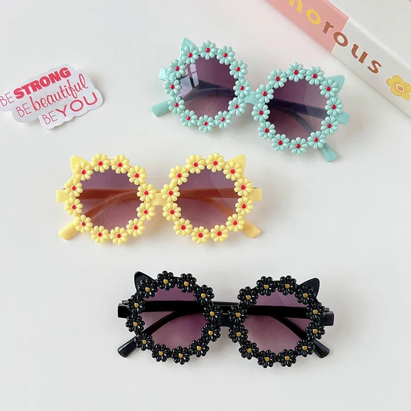 Fashion Sunglasses Kids Sunglasses Children Sunglasses Girls Boys Cute Round Daisy Ears Colors Sunglasses UV400 Children Fashion Outdoor Sun Protection Sunglasses Kid Sun Glasses