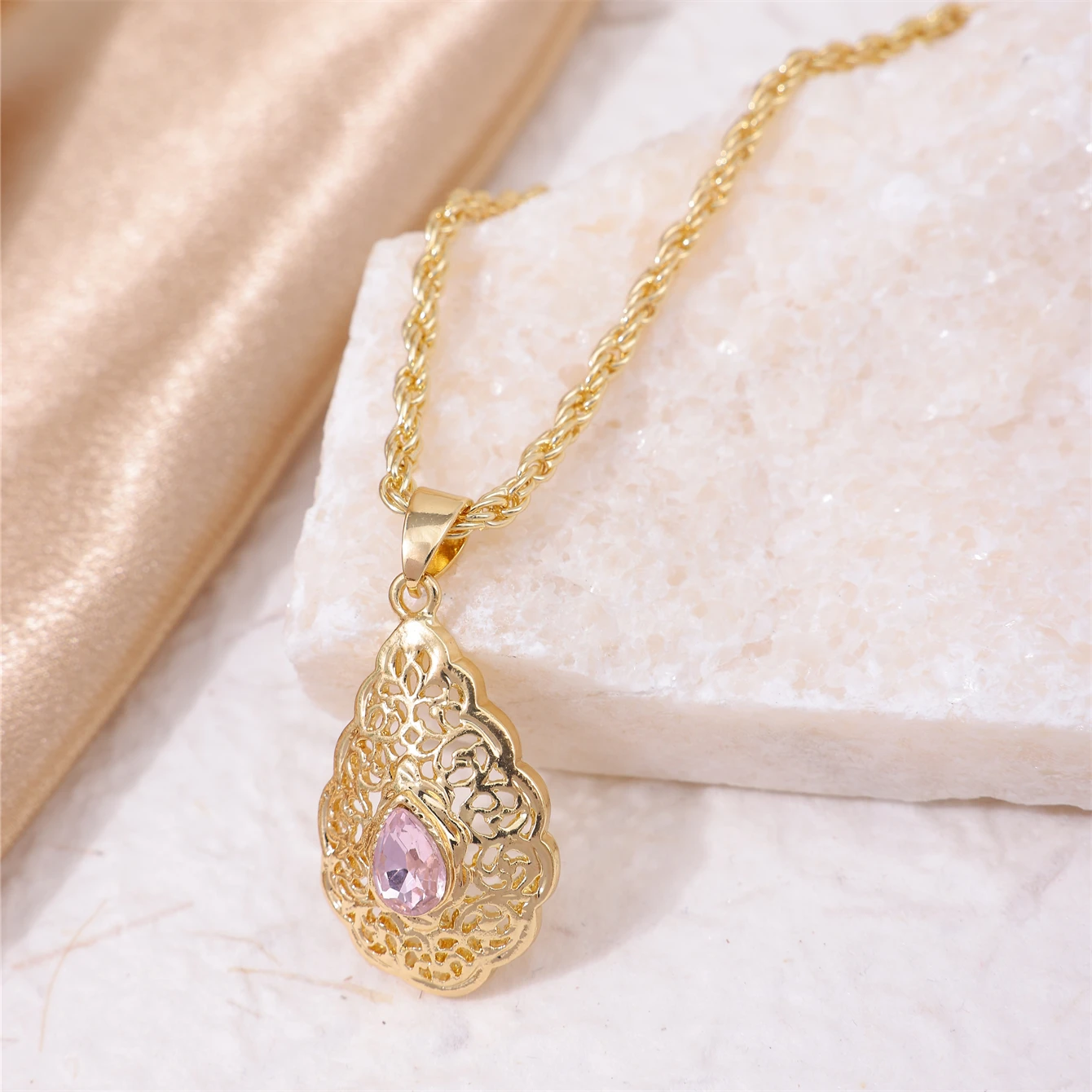 Bridal Jewelry Sets Golden Algerian Classic Wedding Necklace Drop Shape Crystal Pendant