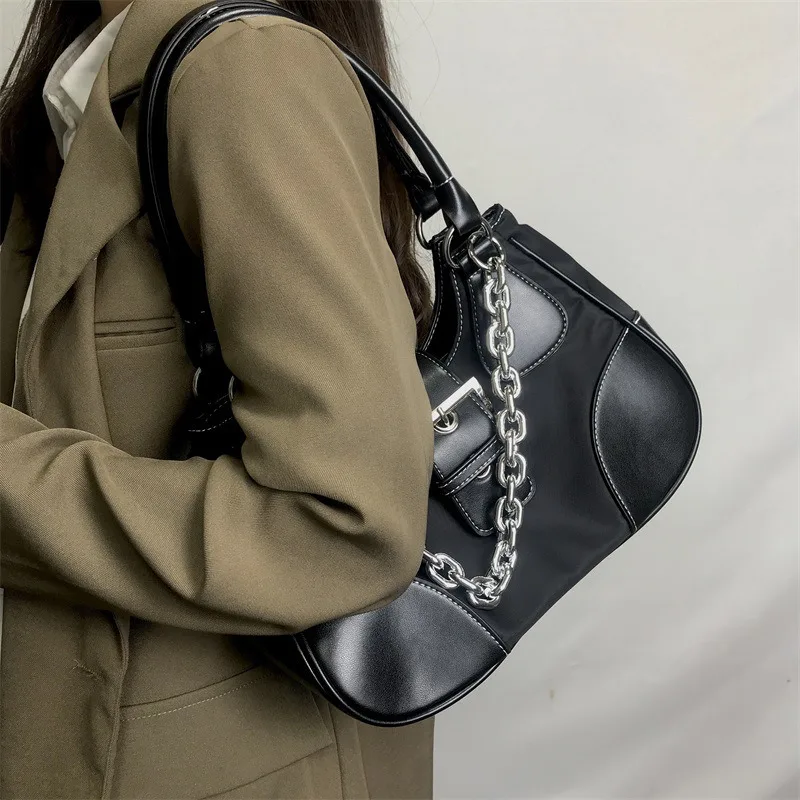 

2024 Metal Chain Lacquer Leather Cool Underarm Canvas For Women New Fashion Spicy Girl Versatile Shoulder Bag