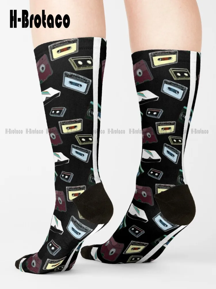 

Vhs и кассетные ленты: Old 1980-е медиа-черные носки для девочек, футбольные носки для девочек, женские спортивные носки, подарок на заказ, носки для уличного скейтборда, искусство
