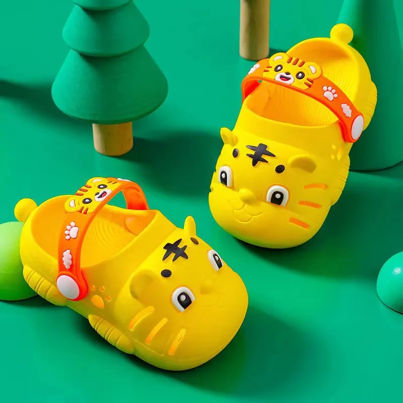 Cute Cartoon Garden Shoes Kawaii Litter Tiger Children Slipper Summer Clouds Sandals Kids Breathable Slide Todder Shoes