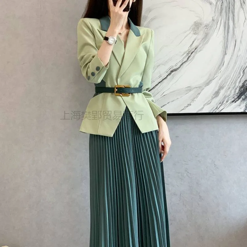 

Woman's Retro Casual Contrast Stitching Suit Jacket Pleated Skirt Suit Commuter Solid Color Waist Suit Overskirt Two-piece Suit