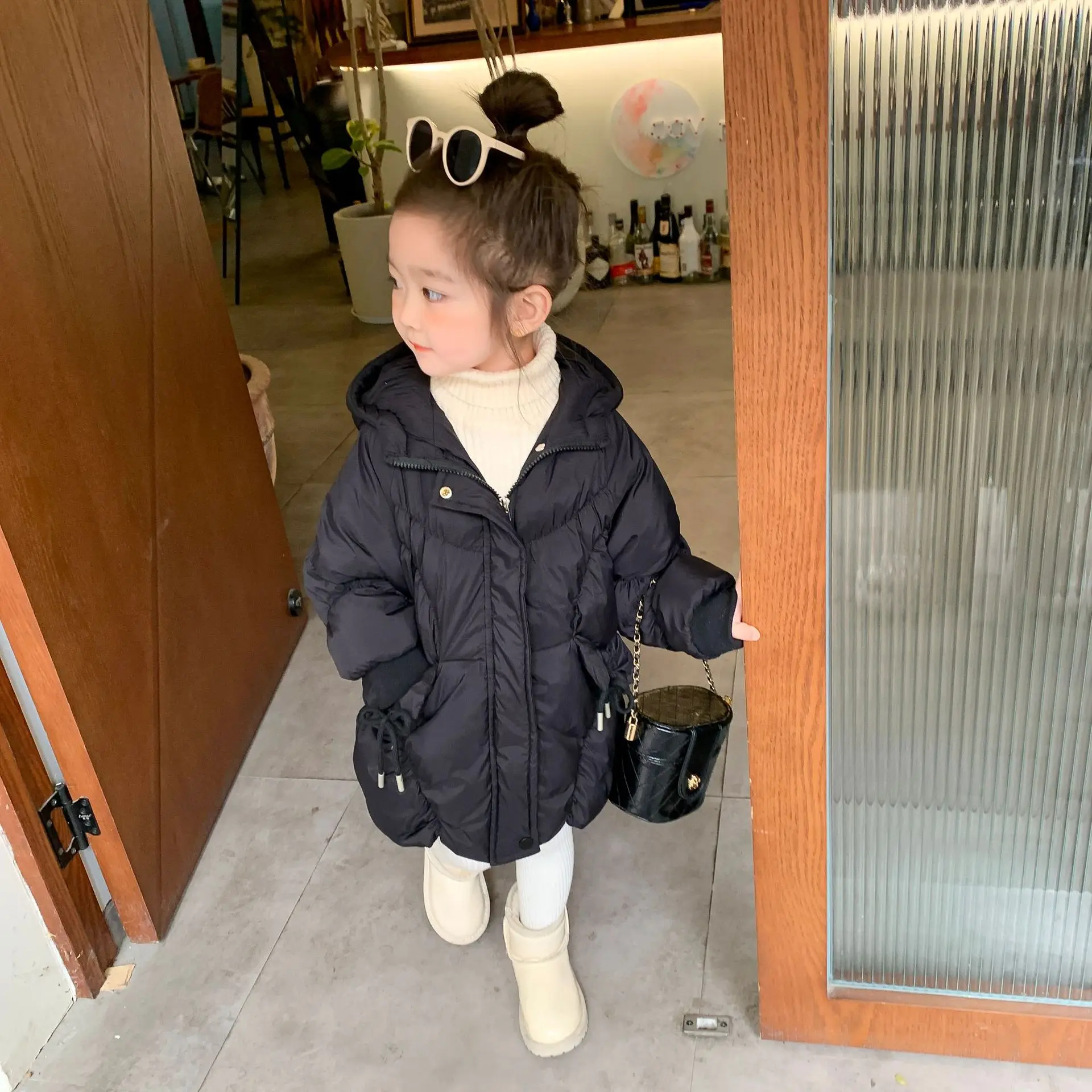 ���ƿ� �ٿ� ��Ʈ, �� �ٶ�����, ������ �β��� ����� ��Ʈ, 10 �� �÷��� ������, �ܿ� �Ƶ���, 2023 ����