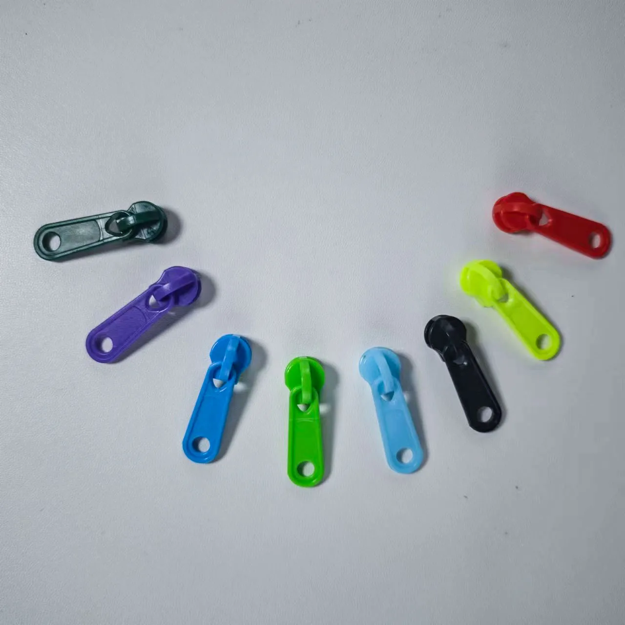 10pcs 5#Candy color Resin zipper Plastic case zipper head Makeup bag color pull head