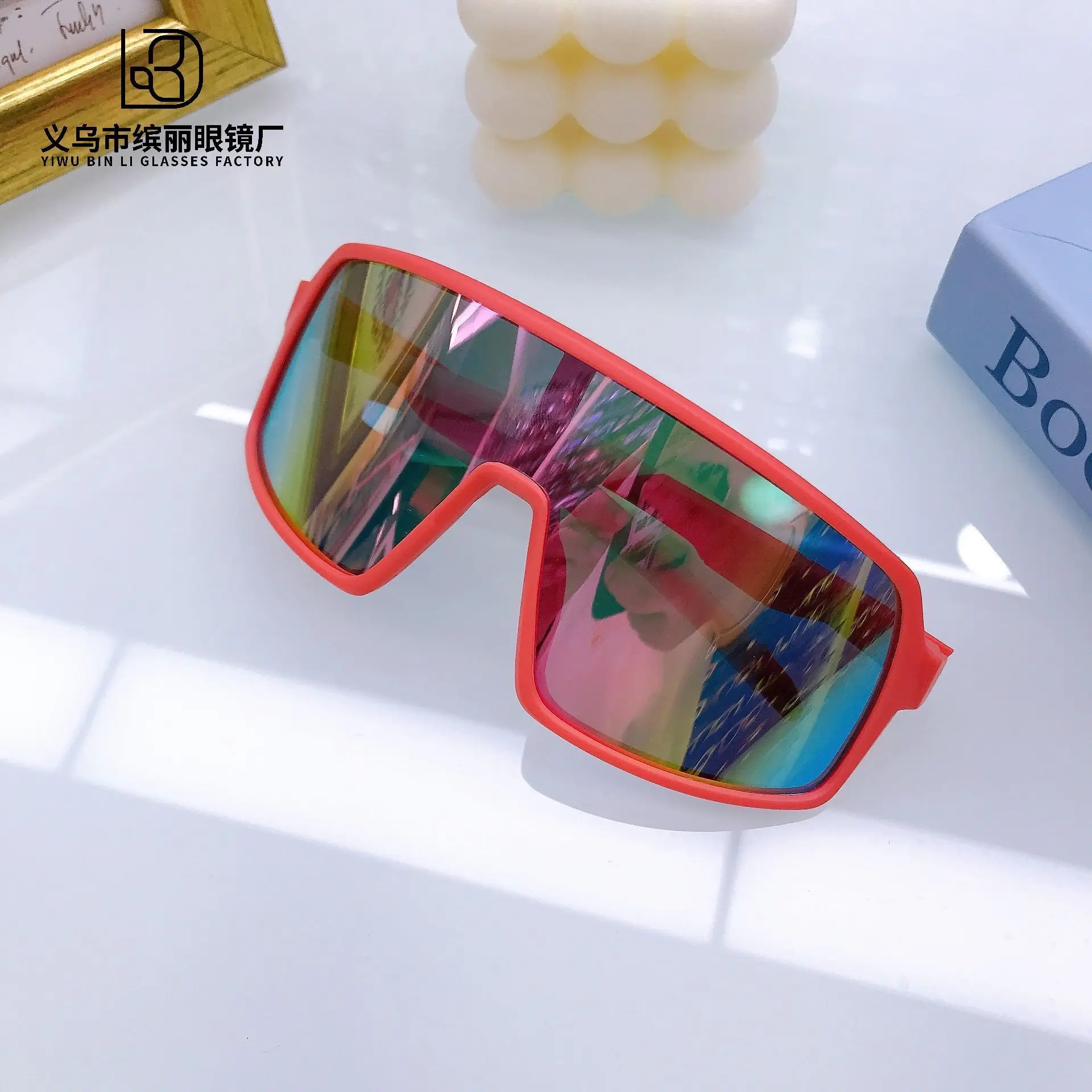 Children's Sunglasses Trendy, Girls Fashion Street Photos, One Piece Large Frame Glasses, Boys And Babies' Sunglasses, UV