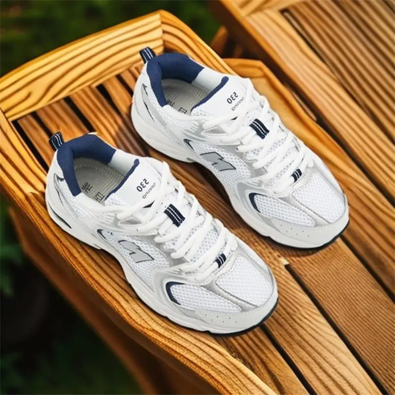 Classic Casual Sports Shoes 5