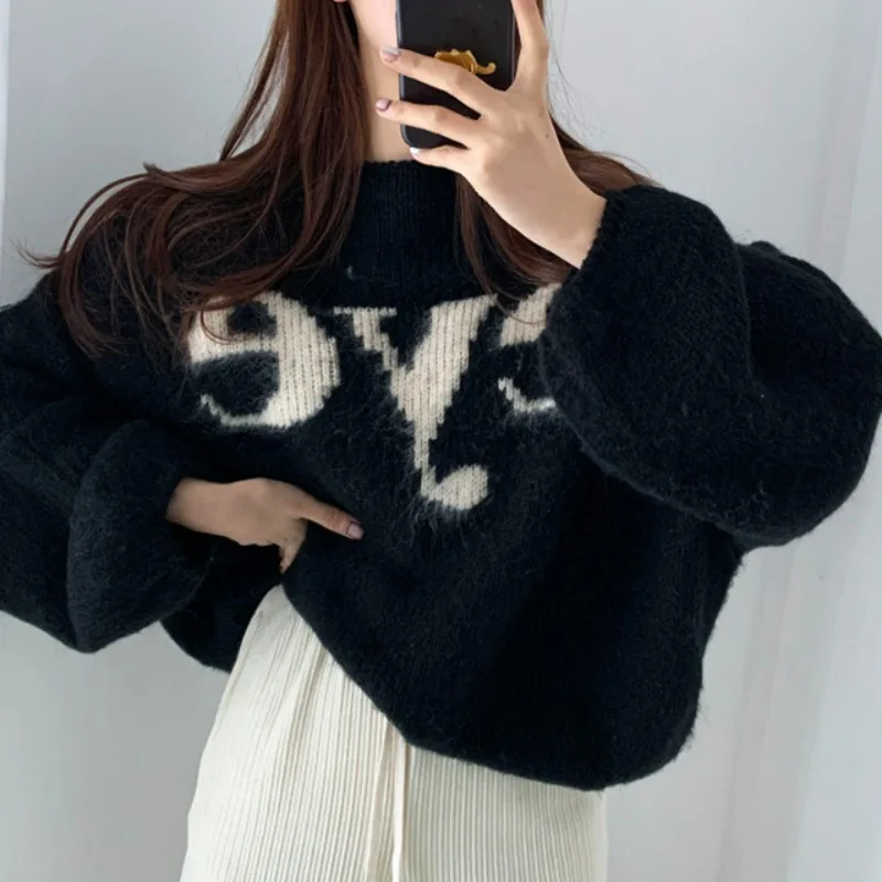 

O Neck Loose Soft Glutinous Knitted Jumpers 2023 Autumn Winter New Vintage Sweater Y2k Letter Design Sense Grunge Pull Femme