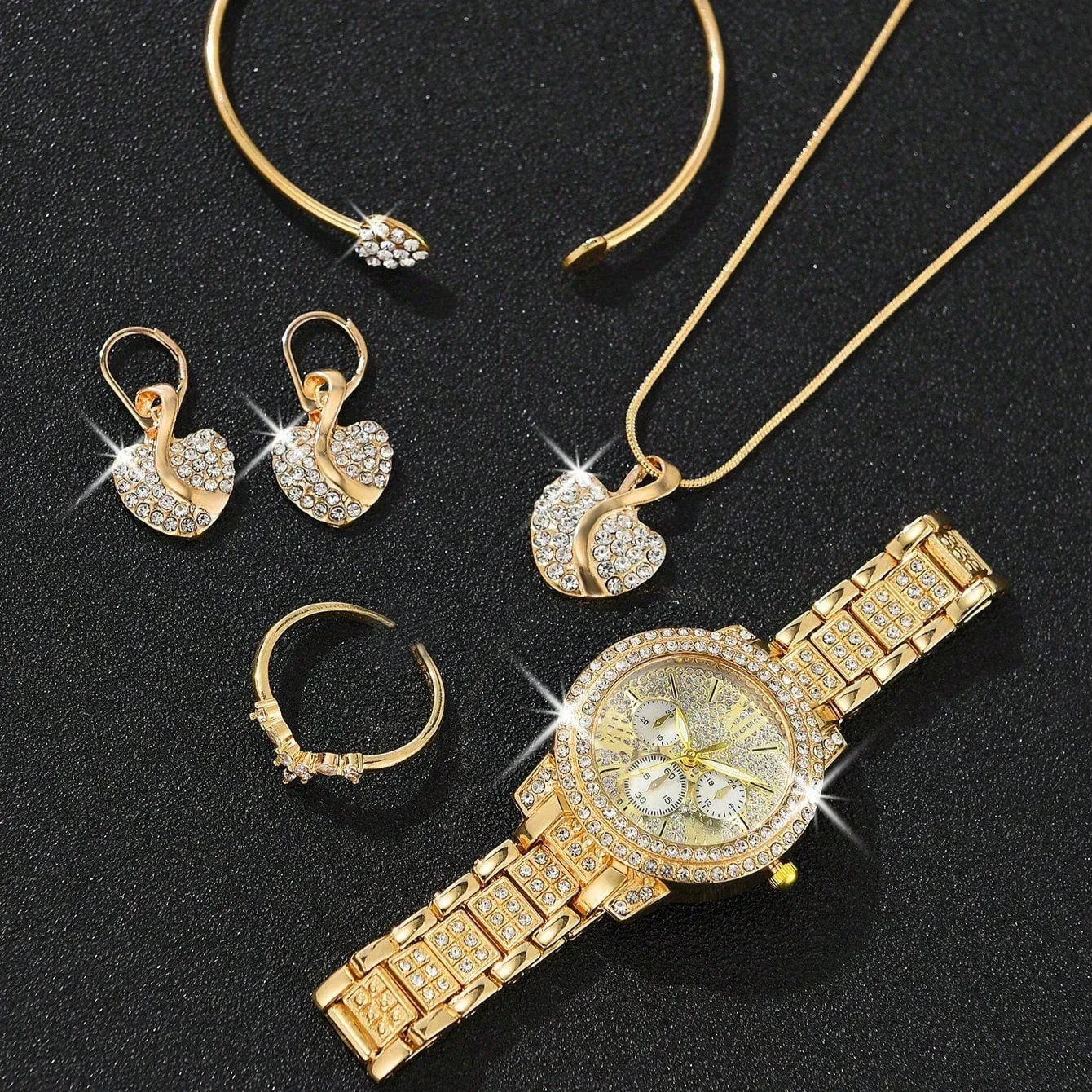 Women Watch Luxury Elegant Alloy Quartz Watch