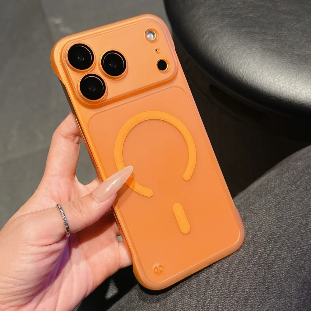 Minimalist Magnetic Slim Case with Frameless Design and Wireless Charging Compatibility