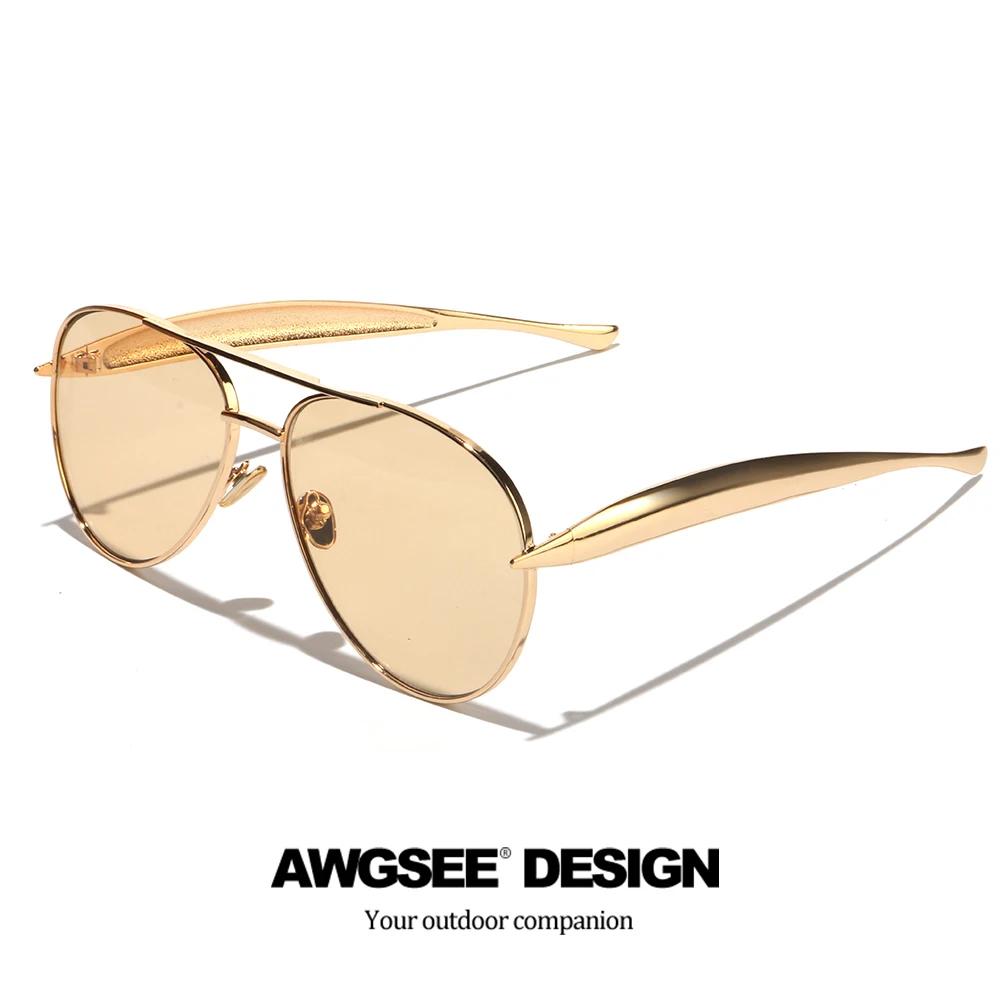Vintage Chic Oversized Aviator Sunglasses – Golden Frame with Champagne Lenses