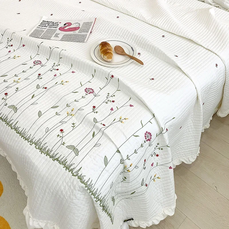 Fresh Flower Embroidered Summer Quilt Set 4/3/1 Pcs Ruffled Quilted Machine Washable Lightweight Comforter Duvet