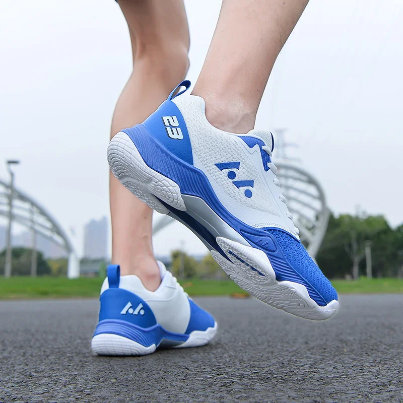 Men Badminton Shoes Professional Non-slip Couple Big Size Wear Resistant Outdoor Sneakers Breathable Handball Volleyball Shoes Badminton Shoes Volleyball Shoes