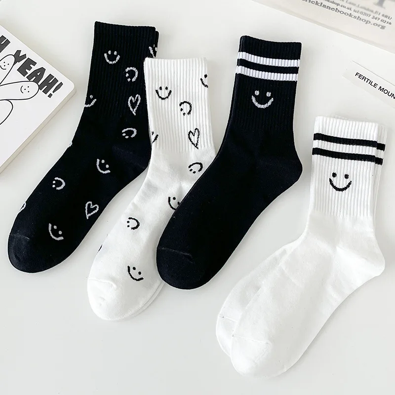 

Combed Cotton Socks Women's Mid-tube Socks Spring and Autumn Deodorant Absorbent Breathable Autumn and Winter Sports Stockings