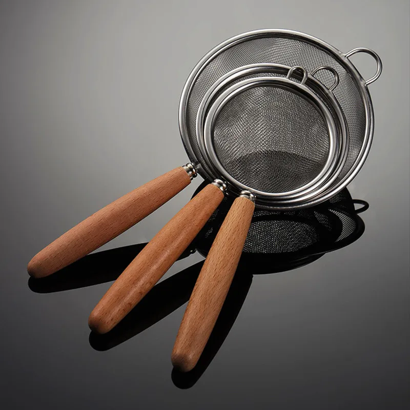 Kitchen Utensils Set Stainless Steel Colander with Wooden Handle Multi-function Filter Mesh Flour Sieve Baking Tools Heat Oil Insulation Grid