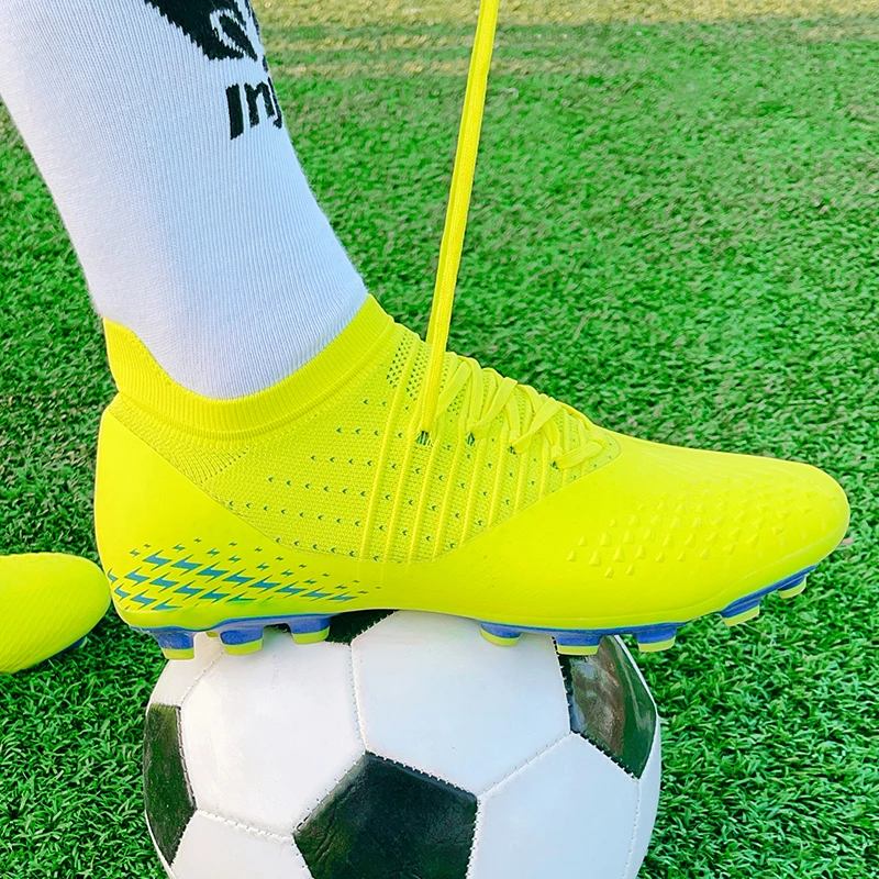 2024 أحذية كرة القدم للرجال حجم كبير خفيفة أحذية ك...