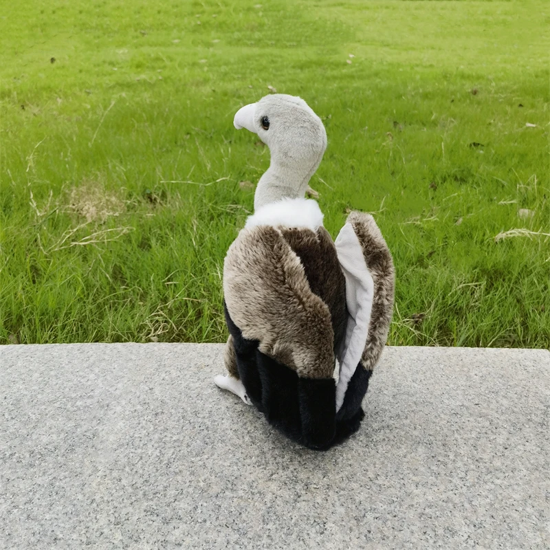 Vulture High Fidelity Anime Condor Bald Eagle Plushie Buzzard Plush Toys Lifelike Animals Simulation Stuffed Doll Kawai Toy Gift 3