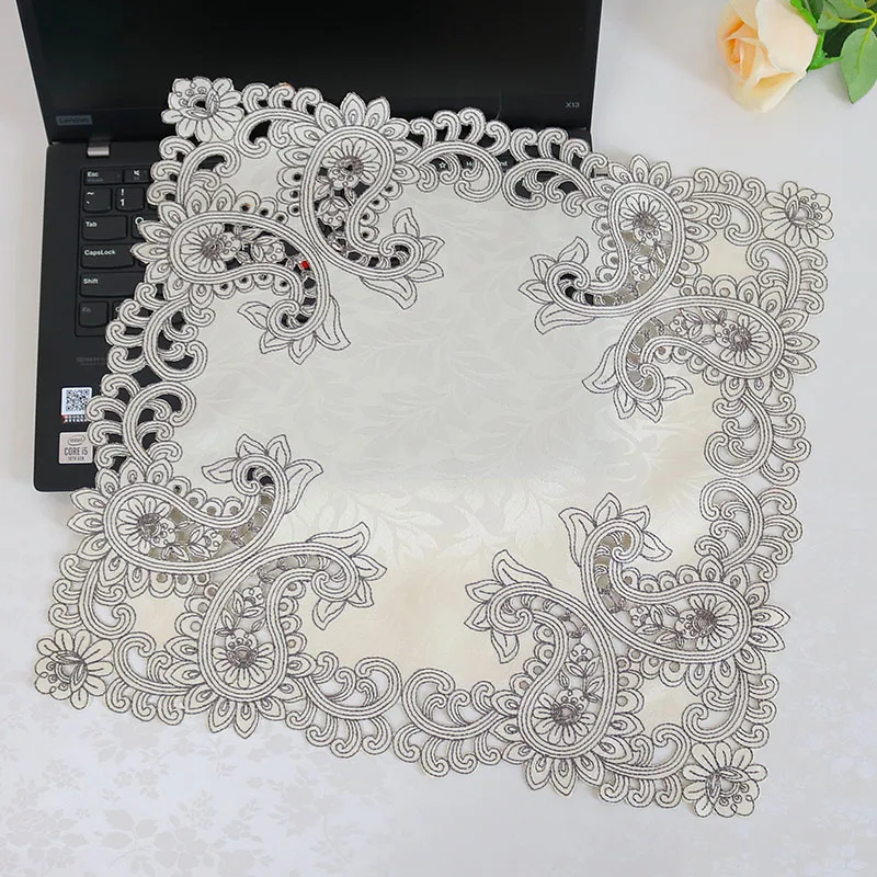 

NEW lace flower Embroidery table cloth cover wedding dining tablecloth party kitchen Christmas Table decoration and accessories