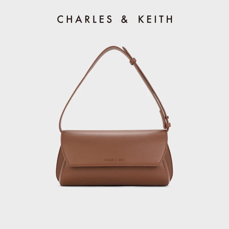 

CHARLES&KEITH23 Winter new CK2-21220030 Flip hand underarm bag crossbody bag for women
