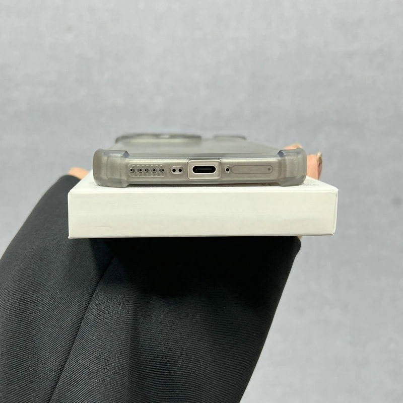 Advanced Four-Corner Anti-Shock Translucent Phone Case with Wireless Charging Compatibility