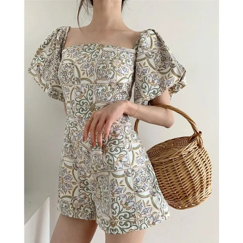 

Female Summer 2023 New Korean Version of The Waist Slimming Square Collar Autumn French Retro Ceramic Tile Print Dress