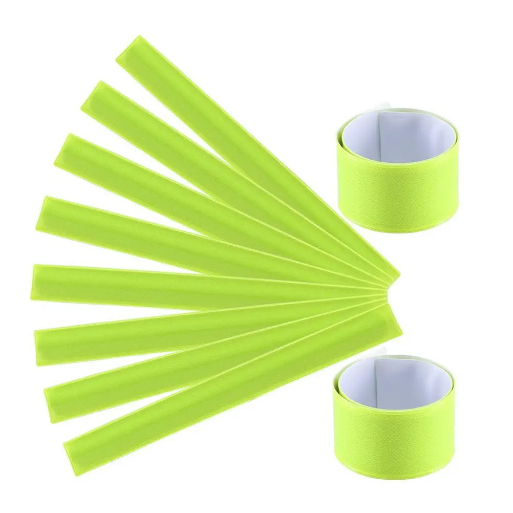 10Pcs 반사 PVC 슬랩 밴드 조정 가능한 손목 밴드 야간 달리기 팔찌 어두운 아침을위한 높은 가시성 안전 밴드