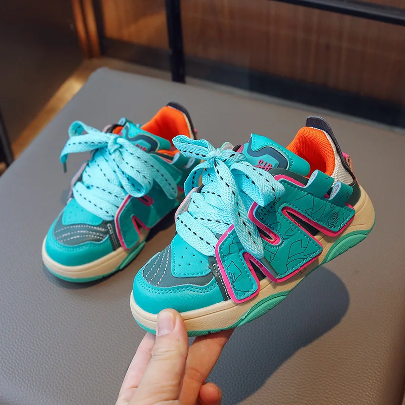 Рисунок 4 - Детские кроссовки для бега