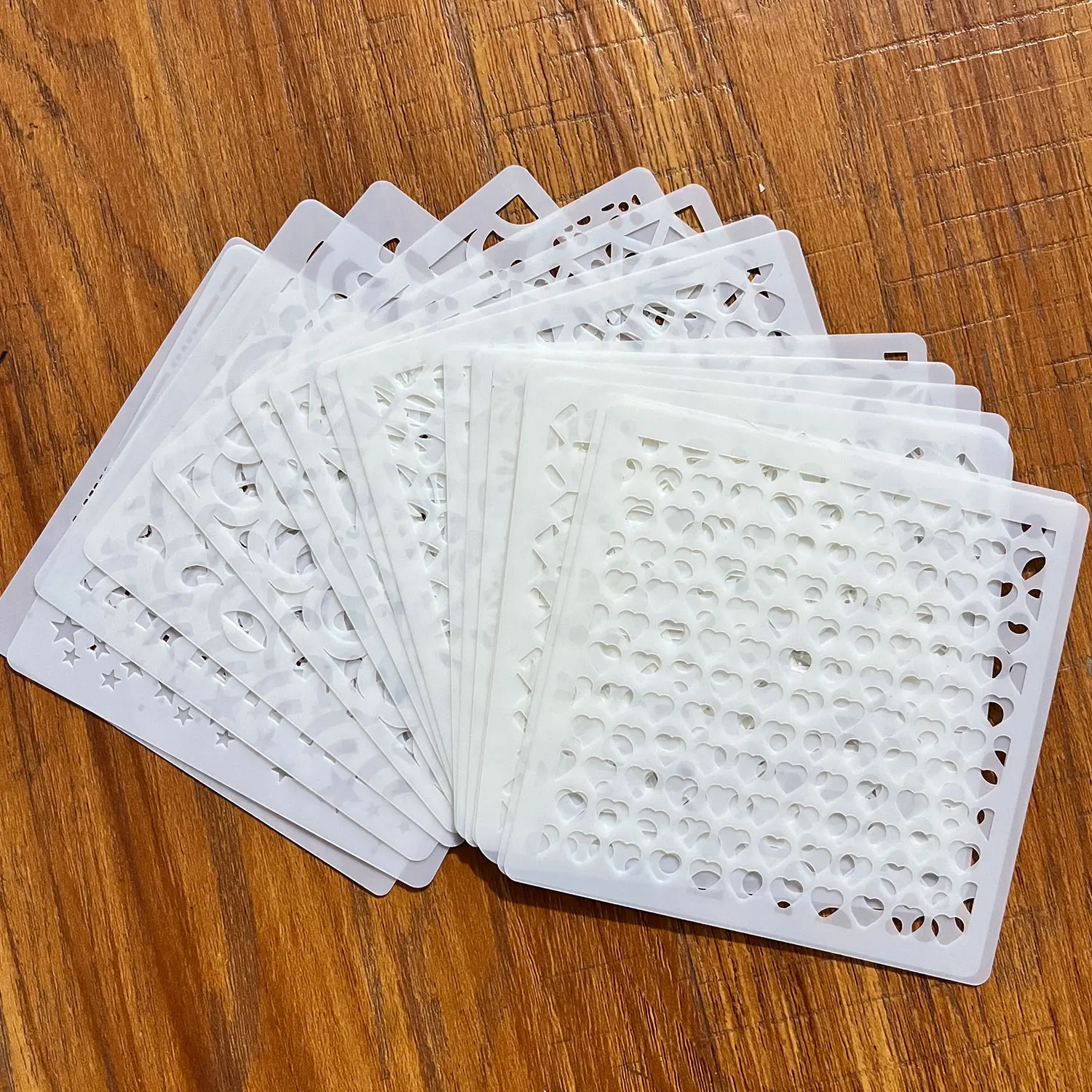 15 style Biscuit Stencil Template 4.7inch Geometric Floral Pattern Cookies Stencil Cake Decorating Tool Fondant DIY Drawing baking decorating tools
