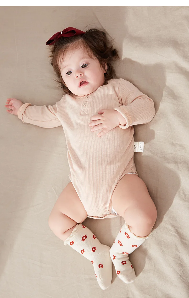 Рисунок 2 - Весенние детские носки 2022