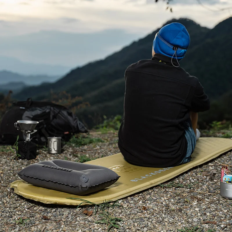 Blackdeer Archeos Light Self-inflating Sleeping Pad R-Value 3.2 Foam Ultra-light Mattress for Camping Hiking Backpack Inflatable, Inflatable Mattress