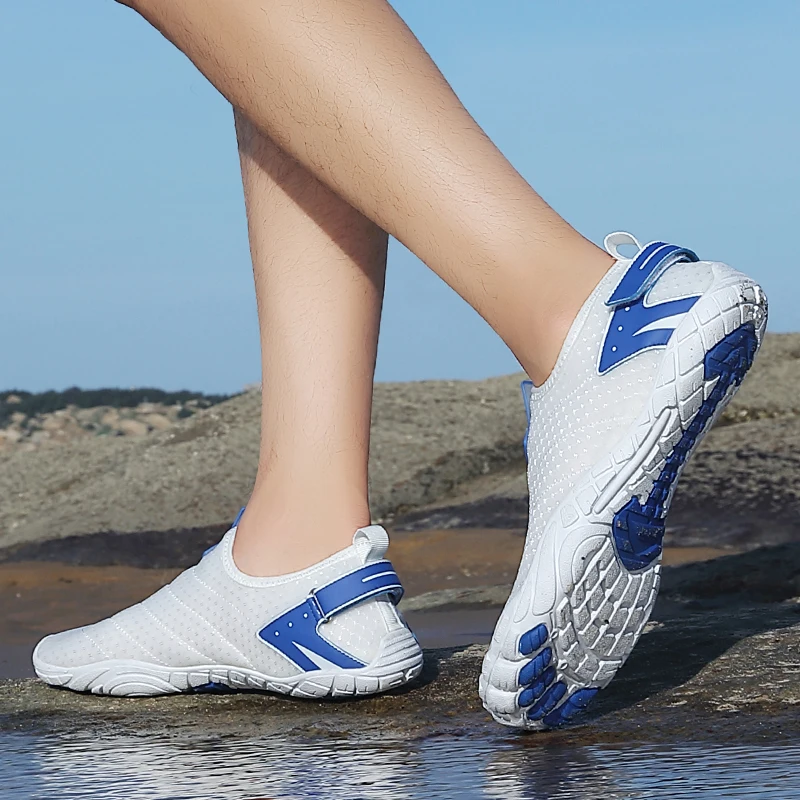 Waterschoenen Voor Heren,Damessport Op Blote Voeten Schoenen Voor Dames Sneldrogend Zwemschoenen Voor Duiken, Surfen, Varen, Snorkelschoenen,Blue-EU37