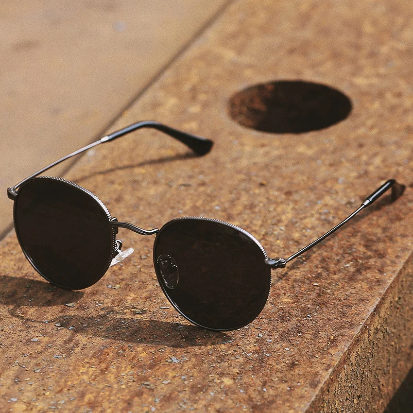 Varumärke Designer Vintage Runda polariserade solglasögon Man Retro Liten ram Solglasögon Manligt Mode Körskydd Gafas De_voghion.com