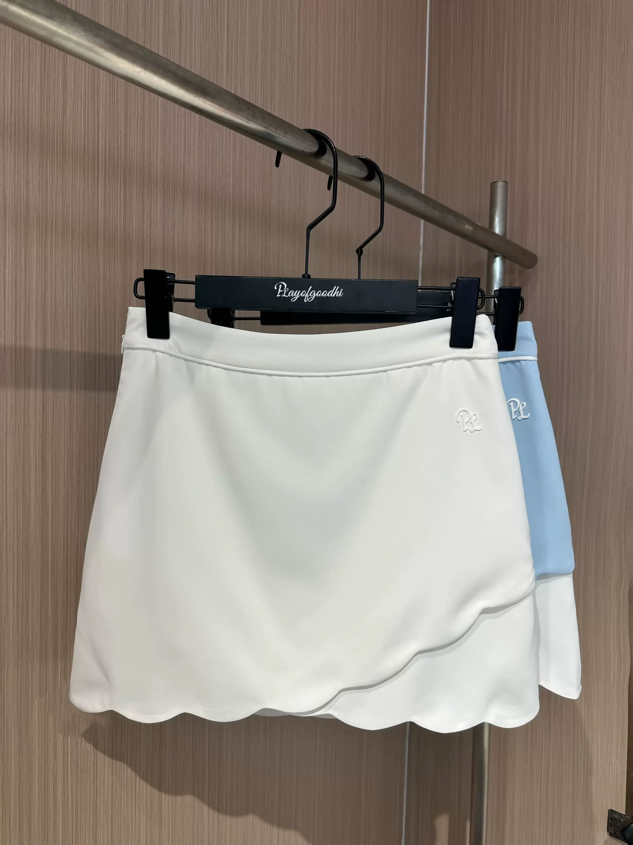 New sporty clothes suit woman petal collar short sleeve shirt summer slim-fit t-shirt ladies golf skirt with inner shorts