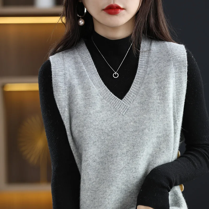 

V-Neck Cashmere Vest Ladies New Fall/Winter Folded Sleeveless Blouse Loose Solid Color Wool Knit Vest