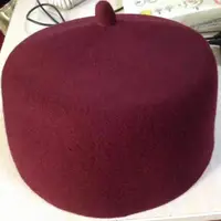 Casquettes de béret en feutre de laine pour hommes musulmans, chapeaux de fête de danse sur scène, mode noir rouge Kufi Hijab fait à la main, bonne sensation 1