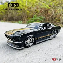 

Maisto 1:24 New 1967 Ford Mustang GT die casting static simulation alloy car model crafts decoration collection toy tools gift