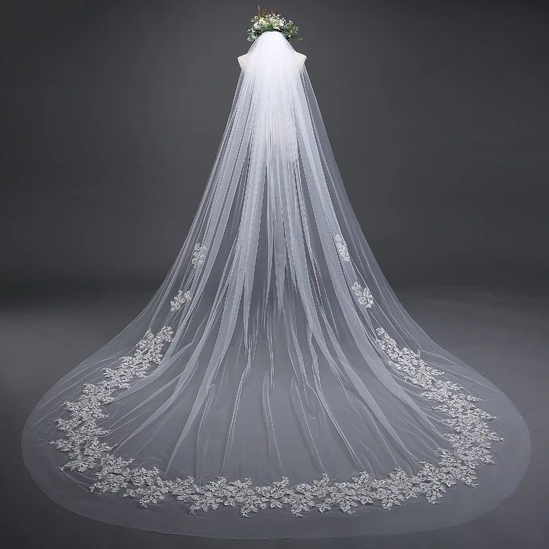 Bridal Veil Simple Lace Soft Mesh White Long Style 3 M Wide Trailing Face Cover Hair Comb Veil