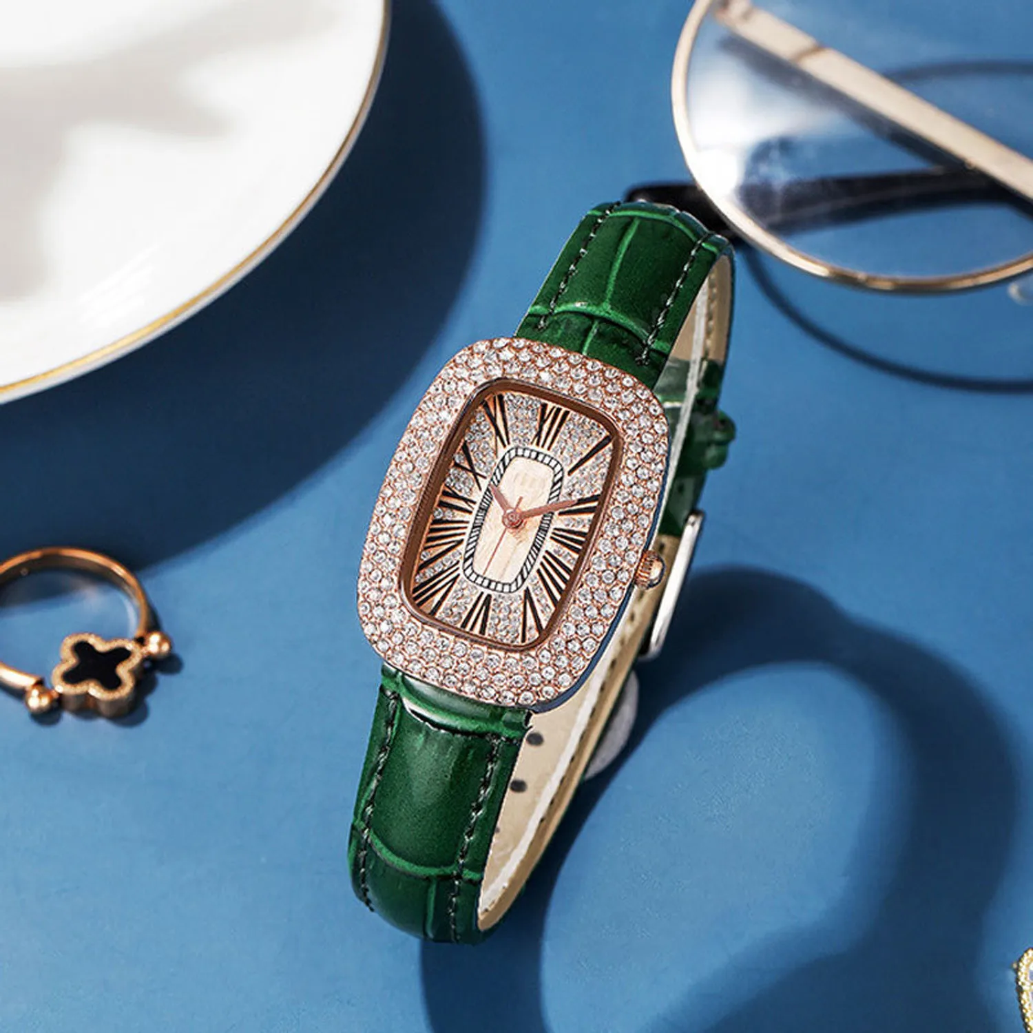 

Ladies's Watches Small Wrist Leather Strap Women Watch Luxury Diamond Watch Roman Numeral Battery Watches For Women 2023