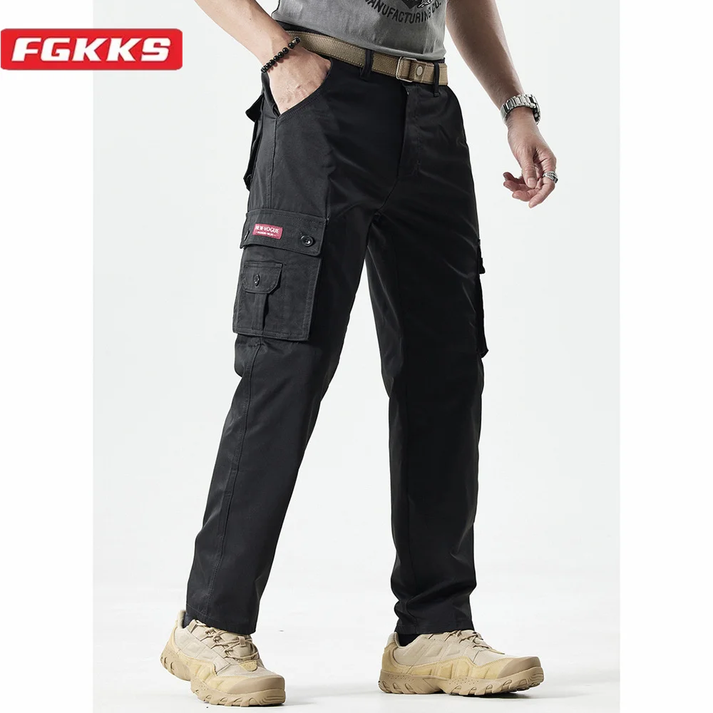 

FGKKS 2024 Outdoor Casual Pants Men Breathable Fashion Large Pocket Overalls High Quality Design Hot Casual Pants Men
