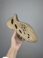 Nouvelle Génération Hommes Femmes 2026 Chaussures de Course d'Entraînement Physique Complet Respirantes Tailles 36-47 1