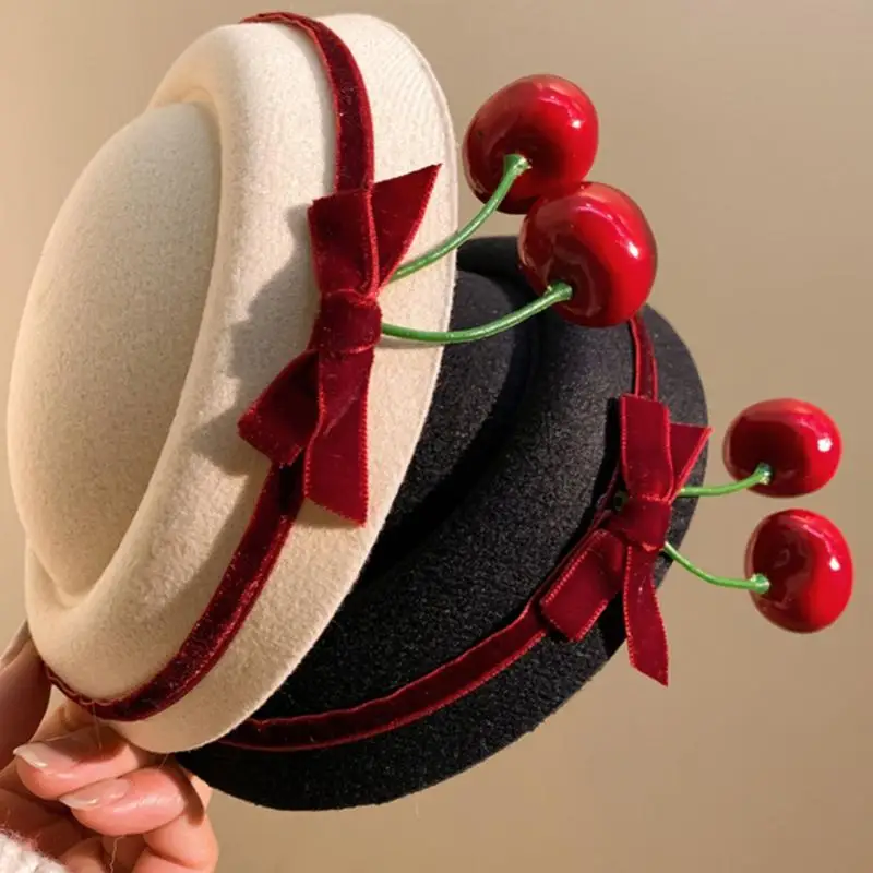 óm Lustige Sigur Fliege Kirsche Beanie Mütze Samt Baskenmütze Mütze Haarspange Französischer Stil Kopfbedeckung Damen Haarnadel Party Haarschmuck – Detail 3