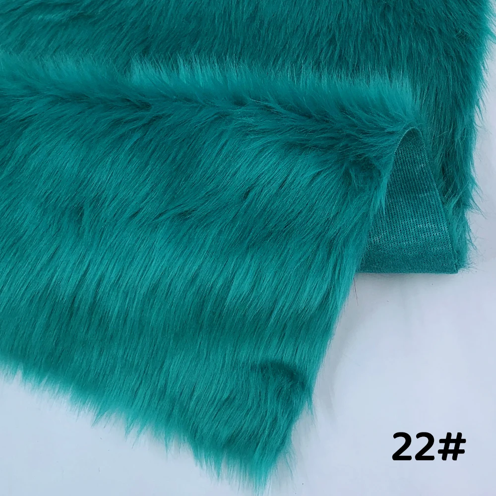 Luxurious Faux Fur Fabric - Medium Thickness, 2.5cm Long Pile, 30x50cm, Ideal for Cosplay and Creative Projects