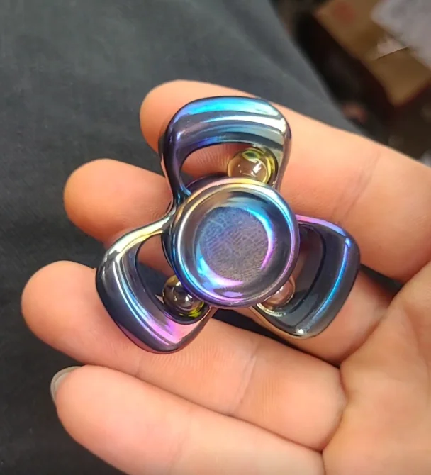 

Second hand EDC KAP Fingertip gyroscope