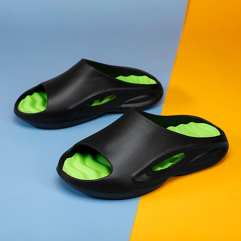 Summer Slippers Men EVA Soft Bottom outdoor fashion Slides Sandals Light Beach Shoes Male Slippers Casual Beach Shoes