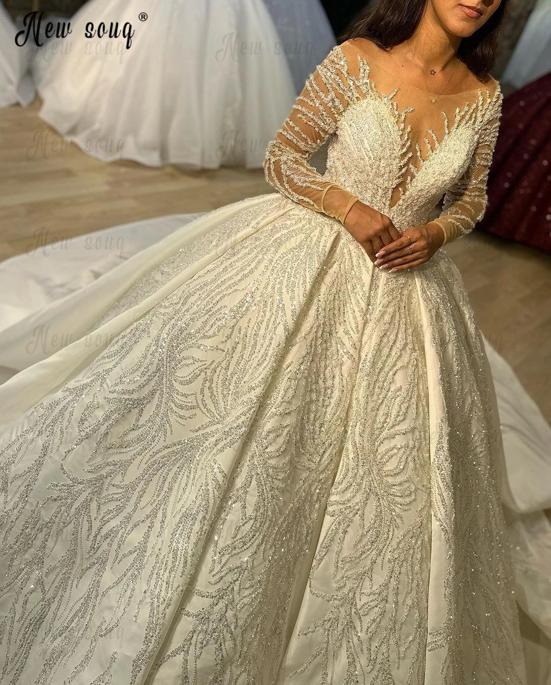 

Plus Size Vestido De Casamento Luxury Wedding Dress Customized Dubai Women Satin Full Beaded Bridal Gowns Princess Wedding Gown